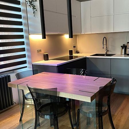 Lr Deluxe Apartments - Fondazione Prada - Metro M3 Milan Bagian luar foto