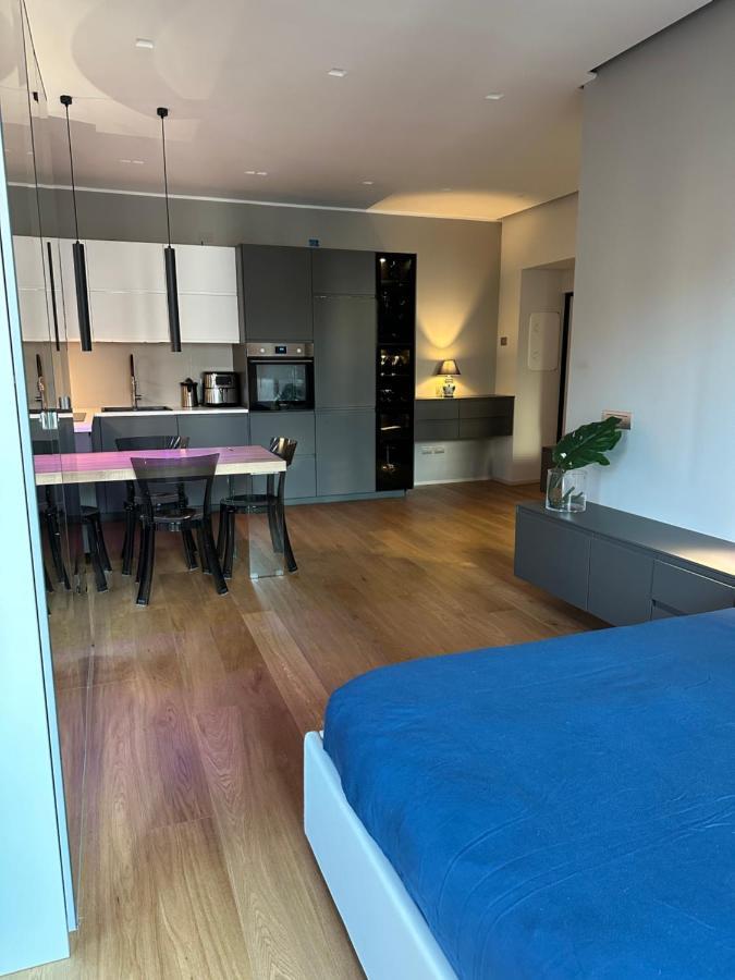 Lr Deluxe Apartments - Fondazione Prada - Metro M3 Milan Bagian luar foto