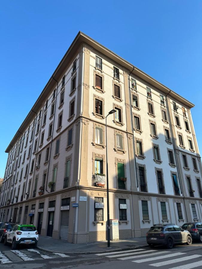Lr Deluxe Apartments - Fondazione Prada - Metro M3 Milan Bagian luar foto