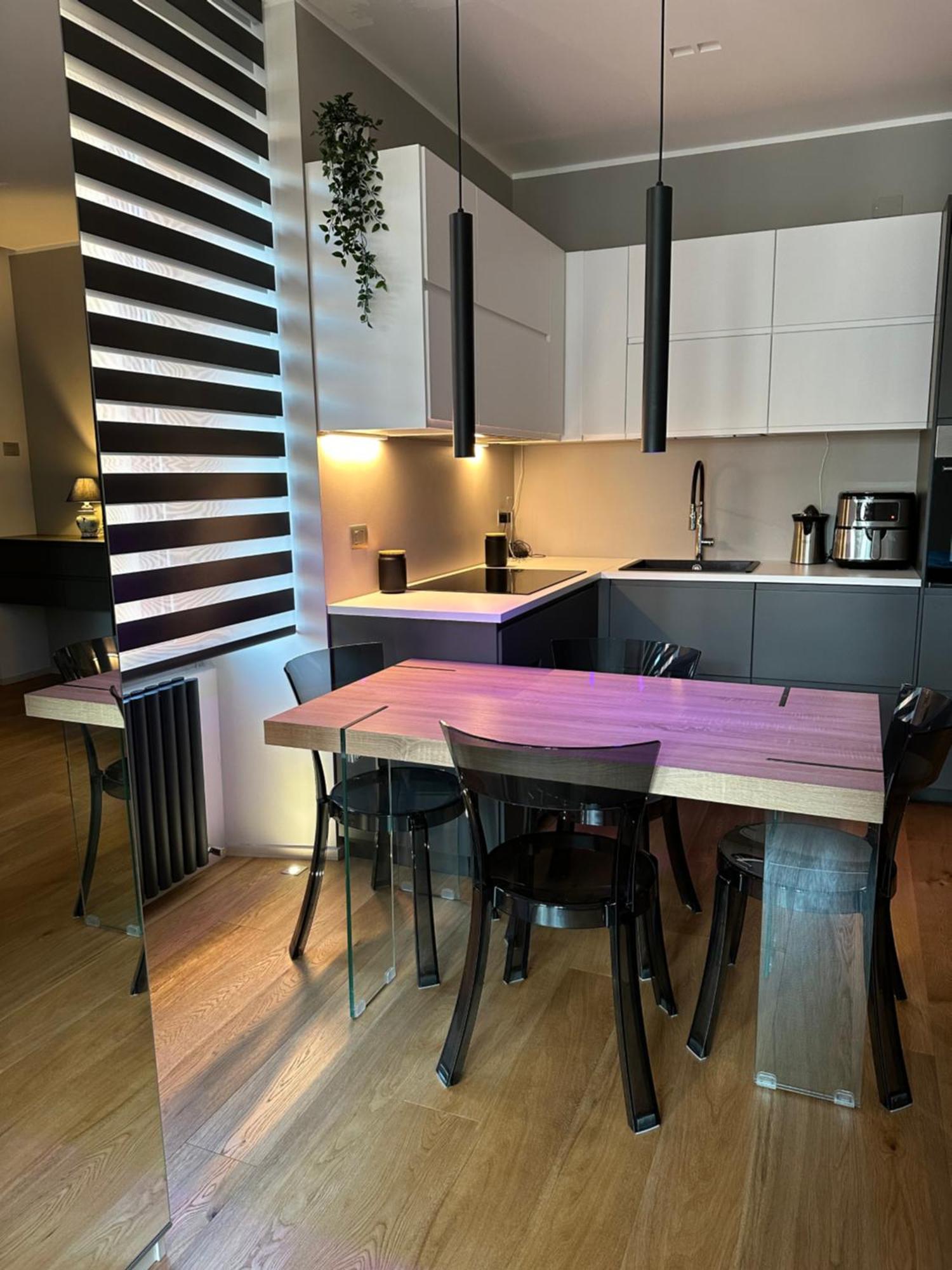 Lr Deluxe Apartments - Fondazione Prada - Metro M3 Milan Bagian luar foto