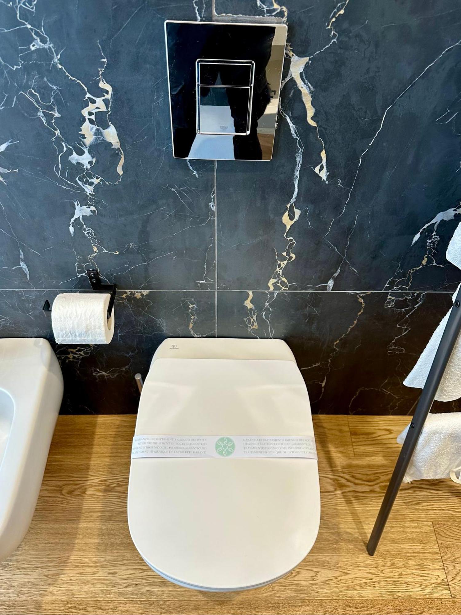 Lr Deluxe Apartments - Fondazione Prada - Metro M3 Milan Bagian luar foto